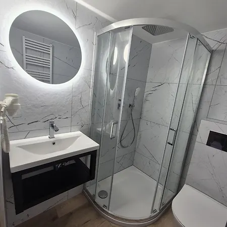 Skalnica 3* 포로닌