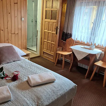 Skalnica Oda ve Kahvaltı Poronin