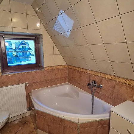 B&B Skalnica 포로닌